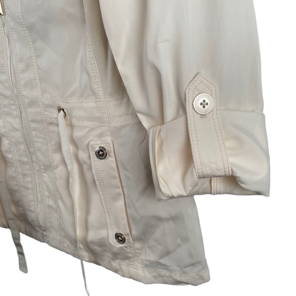 WHITE HOUSE BLACK MARKET UTILITY JACKET | IVORY | SIZE 4 - Picture 3 of 5